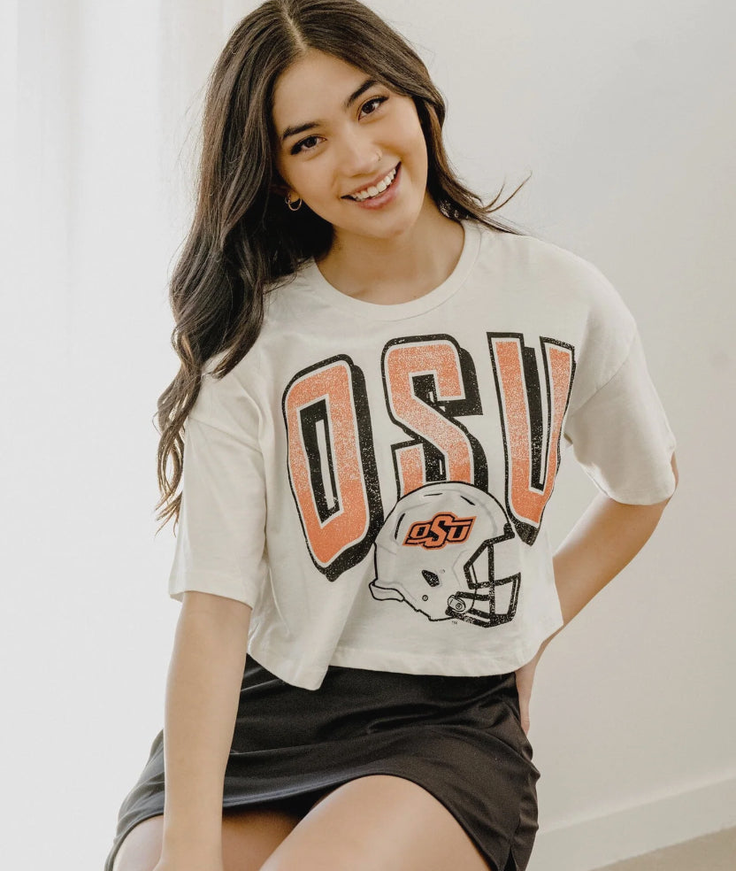 OSU Cowboys Helmet Fade
Off White Cropped Tee