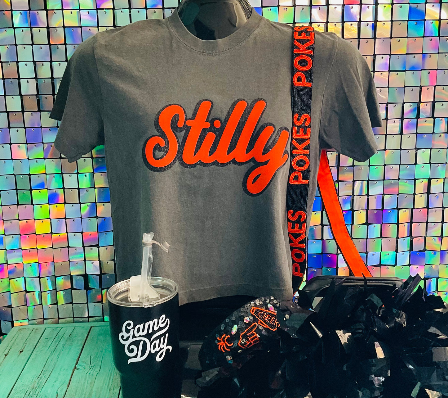 Stilly Glitter & Puff Comfort Colors Cropped Tee