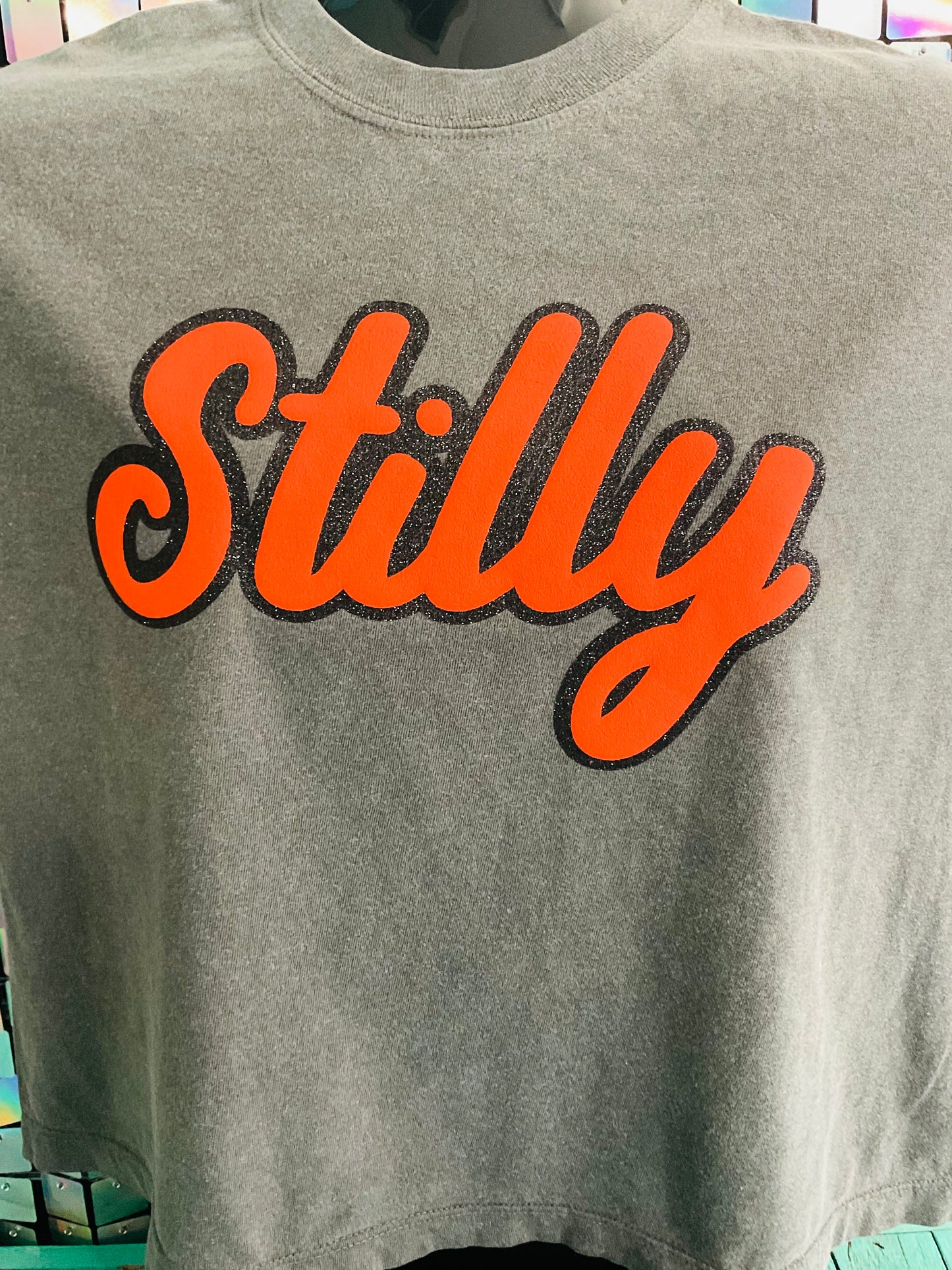 Stilly Glitter & Puff Comfort Colors Cropped Tee