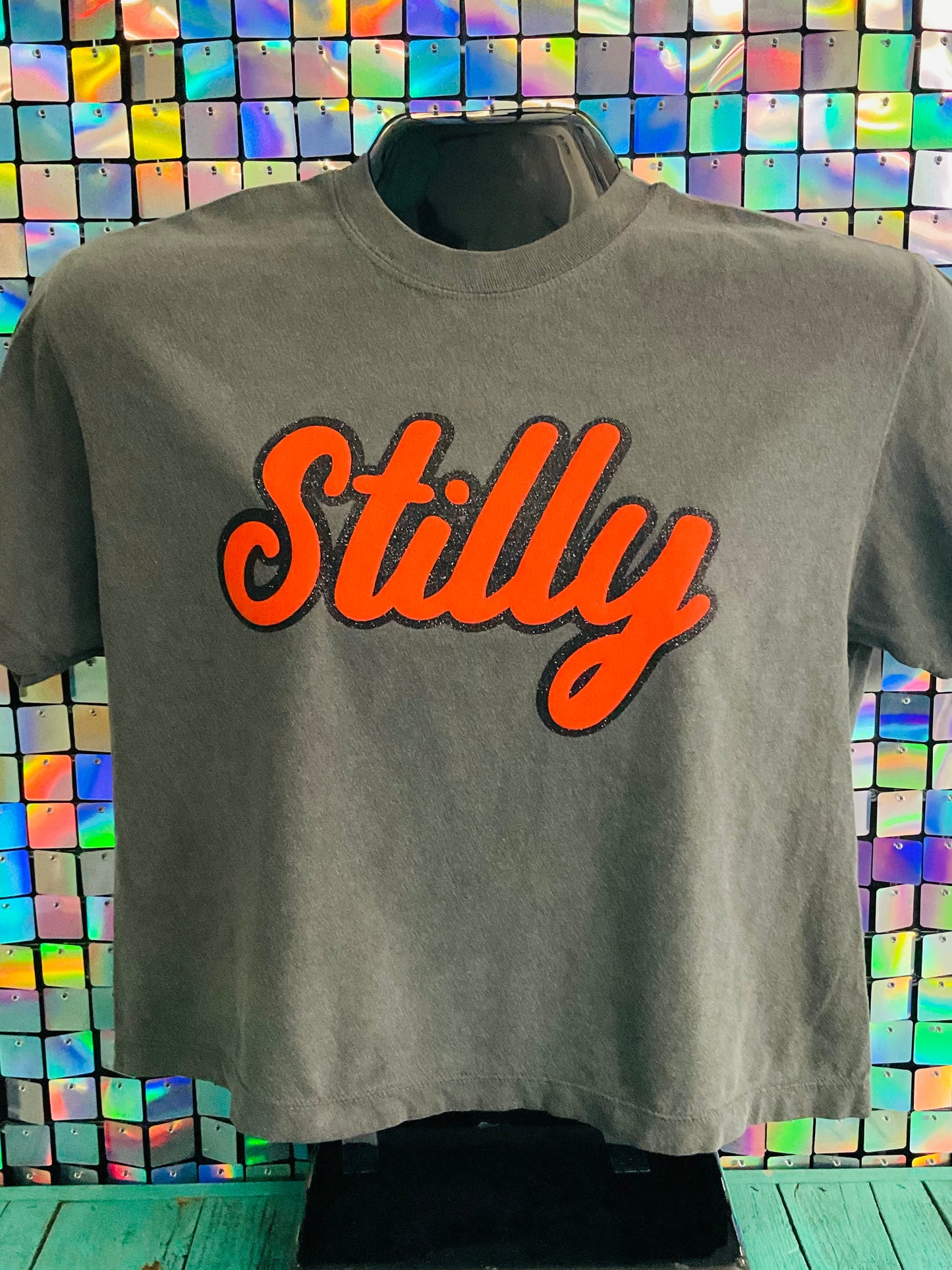 Stilly Glitter & Puff Comfort Colors Cropped Tee